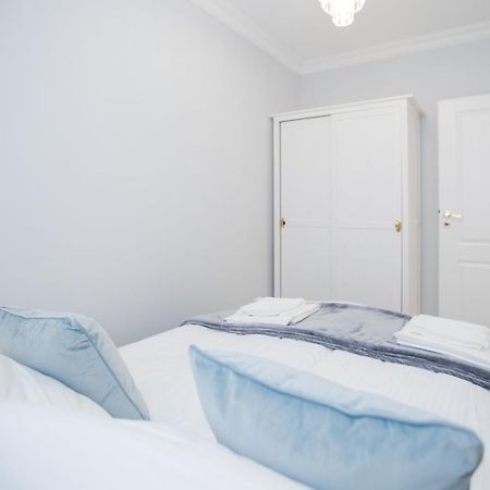 Hamptons Apartment 斯维诺乌伊希切 外观 照片