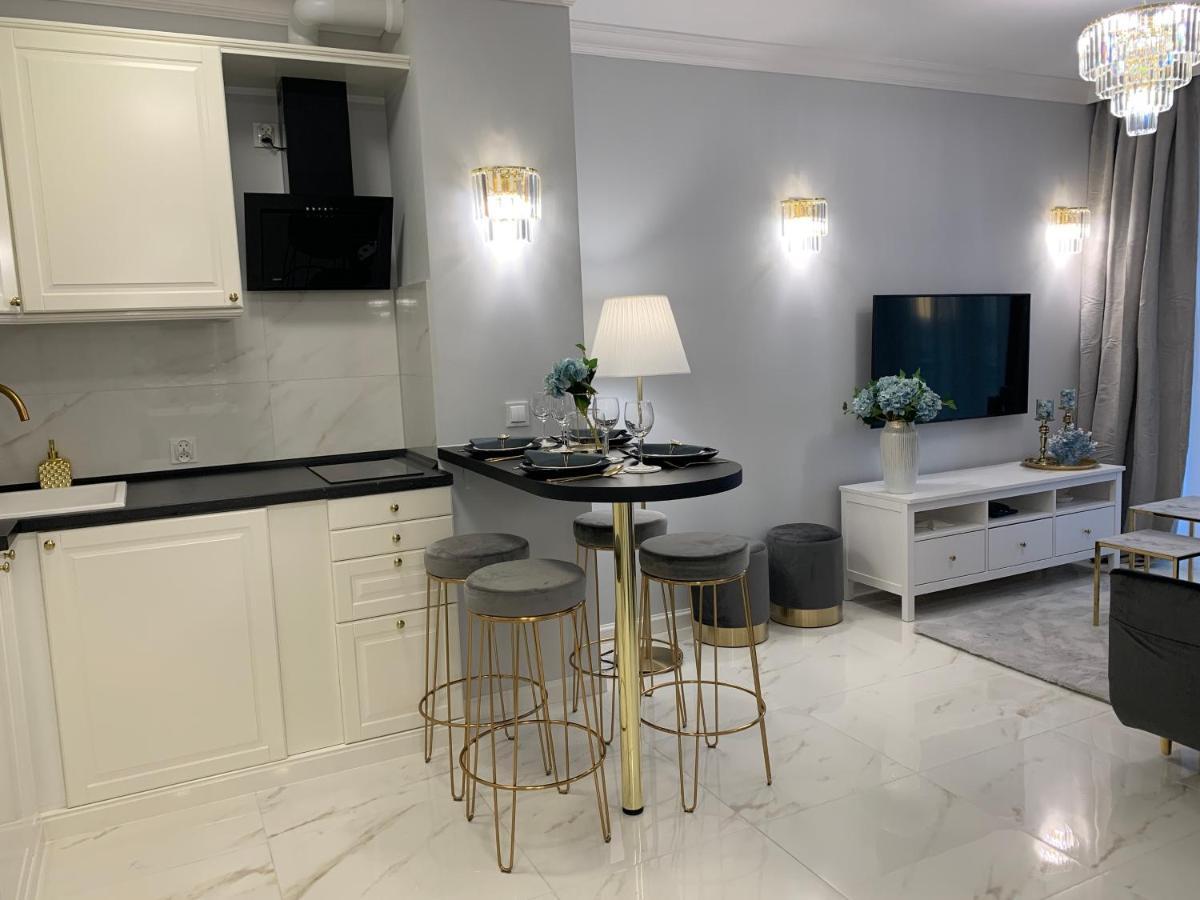 Hamptons Apartment 斯维诺乌伊希切 外观 照片