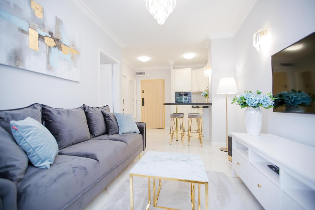 Hamptons Apartment 斯维诺乌伊希切 外观 照片